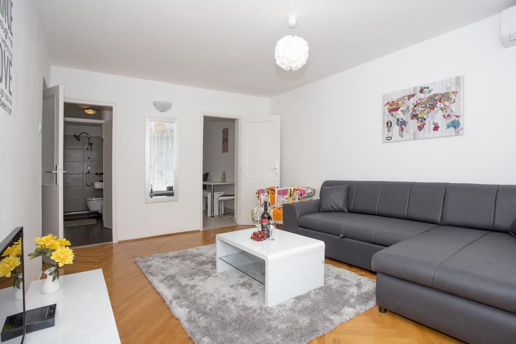 Dream Apartment Rijeka 3 ภายนอก รูปภาพ
